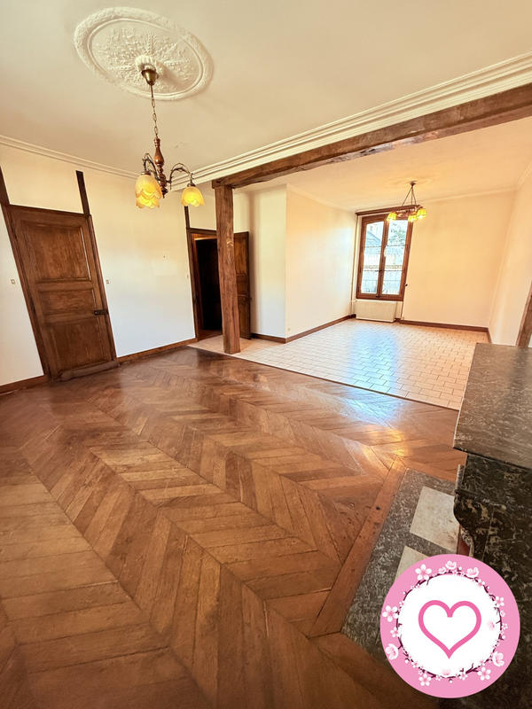 Maison - 147 m² - 7 pièces