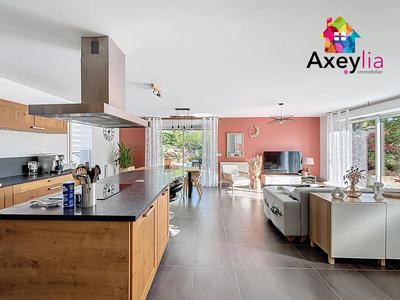 Maison - 117 m² - 6 pièces