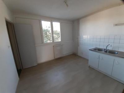 Appartement - 76 m² - 4 pièces