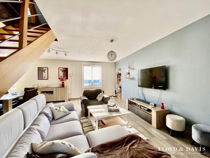 Maison ancienne - 210 m² - 7 pièces