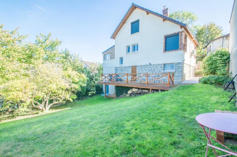 Maison - 120 m² - 6 pièces