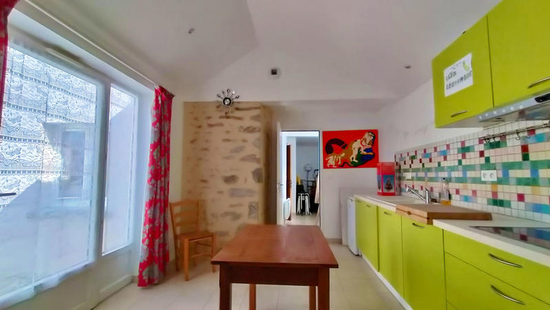 Demeure - 370 m² - 17 pièces