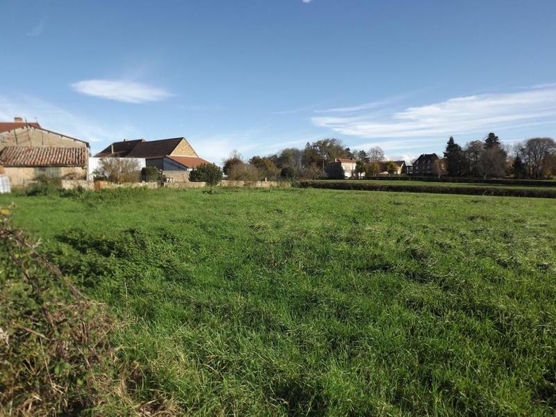 Terrain constructible - 850 m²