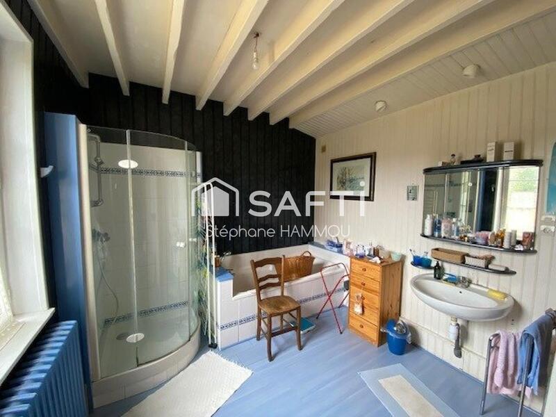 Maison - 211 m² - 7 pièces