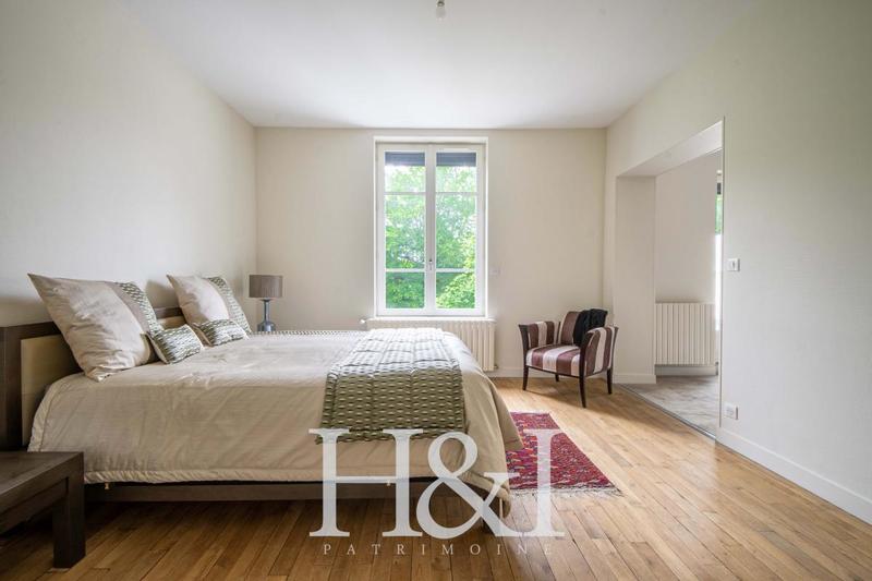 Propriété - 158 m² - 5 pièces