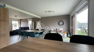 Maison - 95 m² - 4 pièces