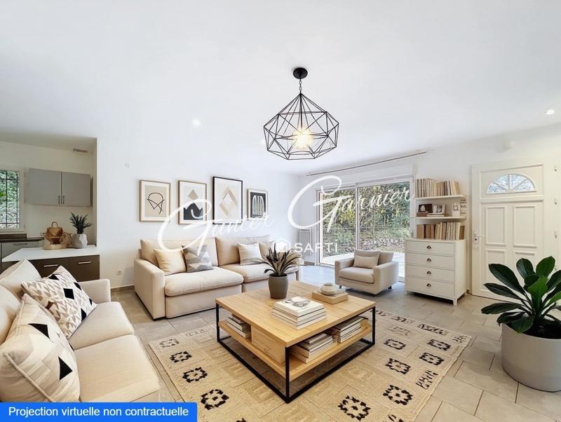 Maison - 92 m² - 4 pièces