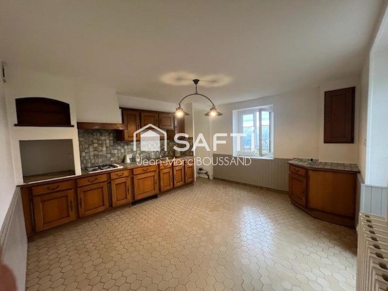 Maison - 206 m² - 6 pièces