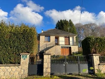 Maison en pierre - 79 m² - 4 pièces