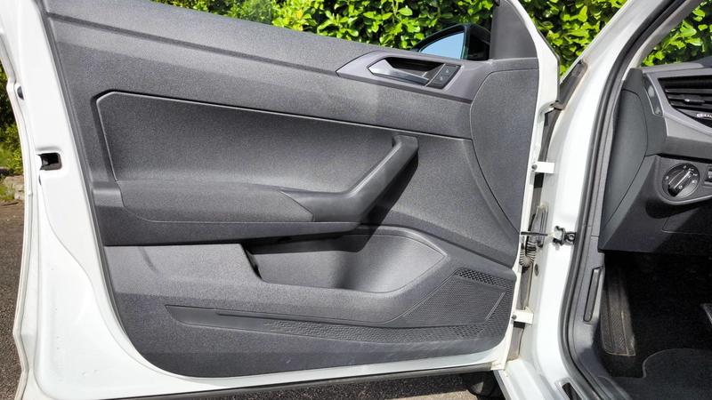 Volkswagen Polo VI 1.0 Tsi 95 Dsg7 Iq.Drive - Automatique