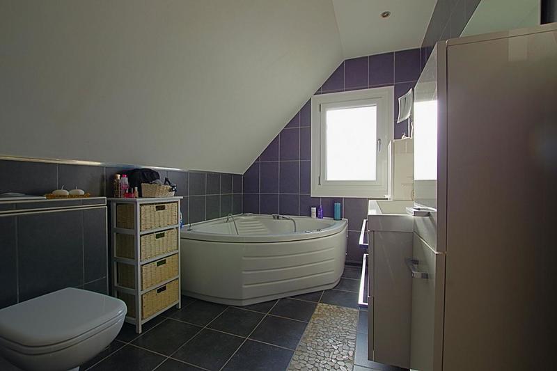 Maison - 103 m² - 5 pièces