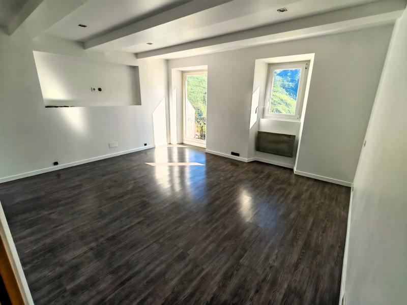 Appartement - 57 m² - 2 pièces