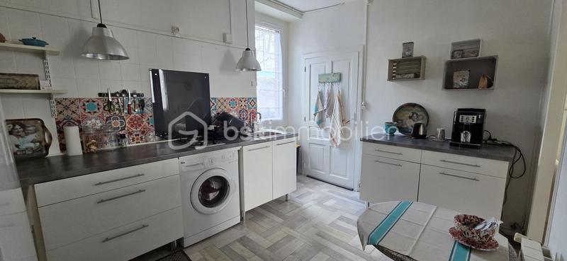 Maison - 101 m² - 6 pièces