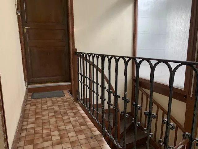 Immeuble - 304 m² - 20 pièces