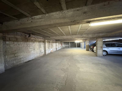 Parking / Garage - 20 m²