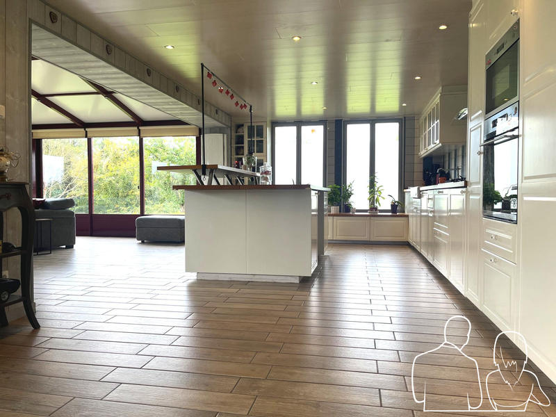 Maison ancienne - 175 m² - 6 pièces