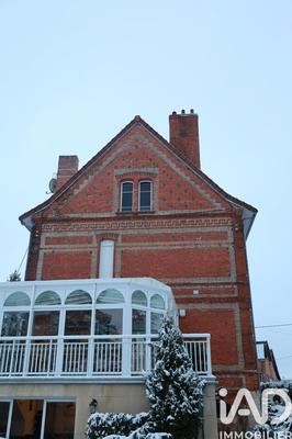 Maison - 273 m² - 7 pièces