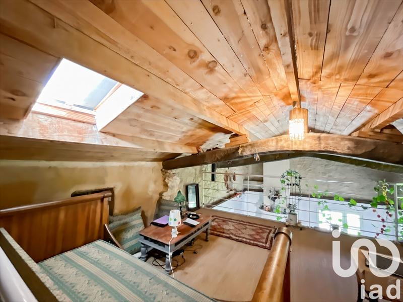 Maison - 230 m² - 8 pièces