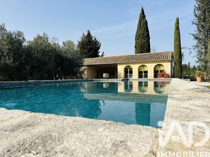 Maison - 350 m² - 14 pièces