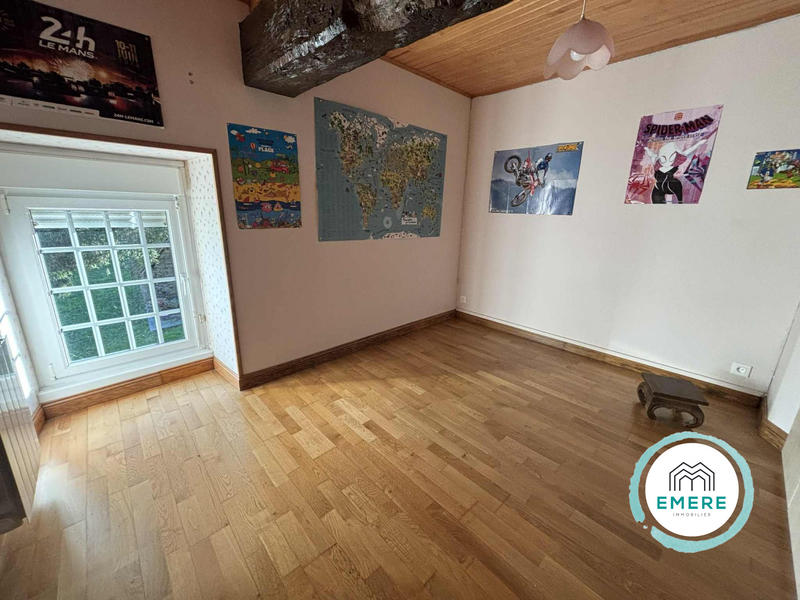 Maison ancienne - 175 m² - 8 pièces