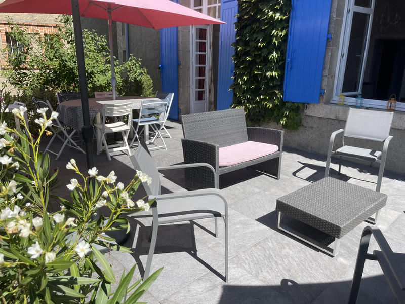 Maison - 350 m² - 14 pièces