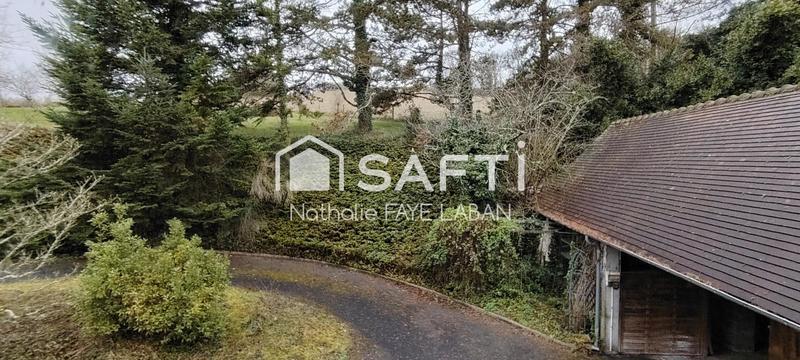 Maison - 300 m² - 8 pièces