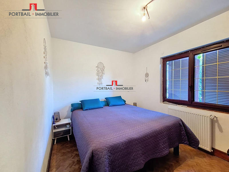 Maison traditionnelle - 161 m² - 5 pièces