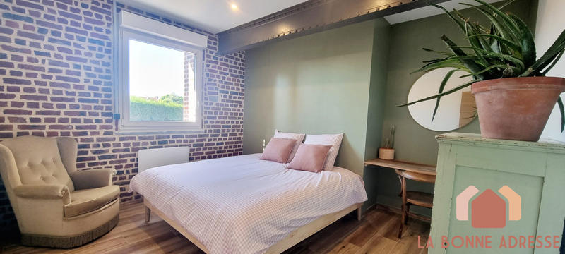 Loft - 120 m² - 4 pièces