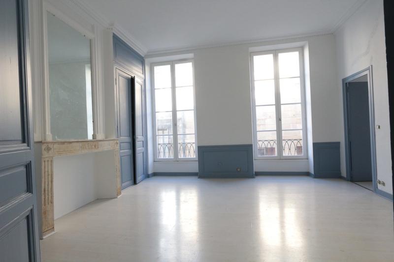 Appartement - 75 m² - 3 pièces