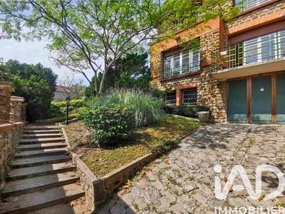 Maison - 140 m² - 7 pièces