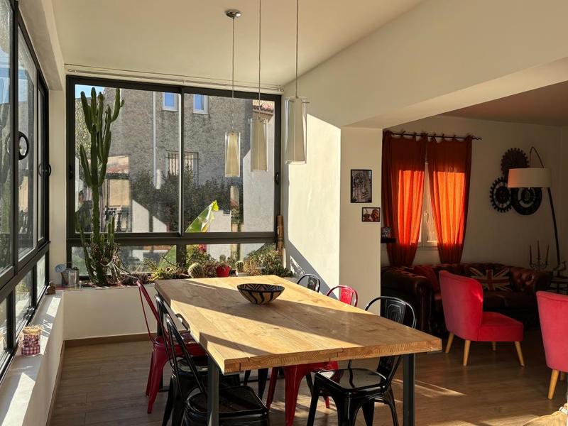 Maison - 98 m² - 4 pièces