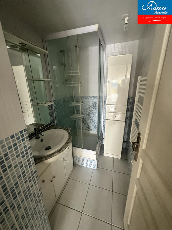 Loft - 176 m² - 5 pièces