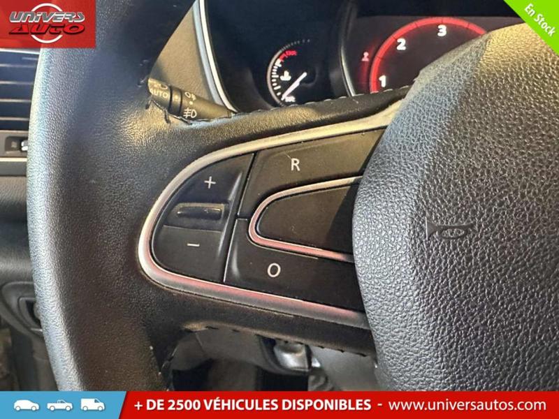 Renault Mégane IV Berline Blue DCi 115ch Intens