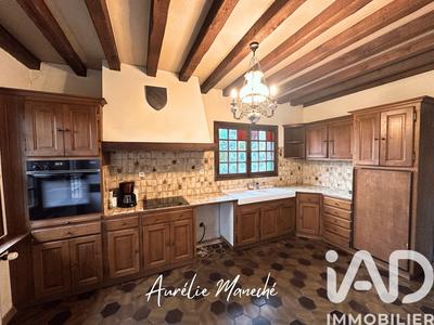 Maison - 176 m² - 6 pièces