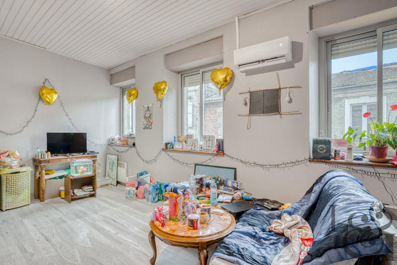 Maison - 168 m² - 6 pièces