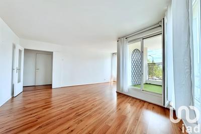 Appartement - 99 m² - 5 pièces