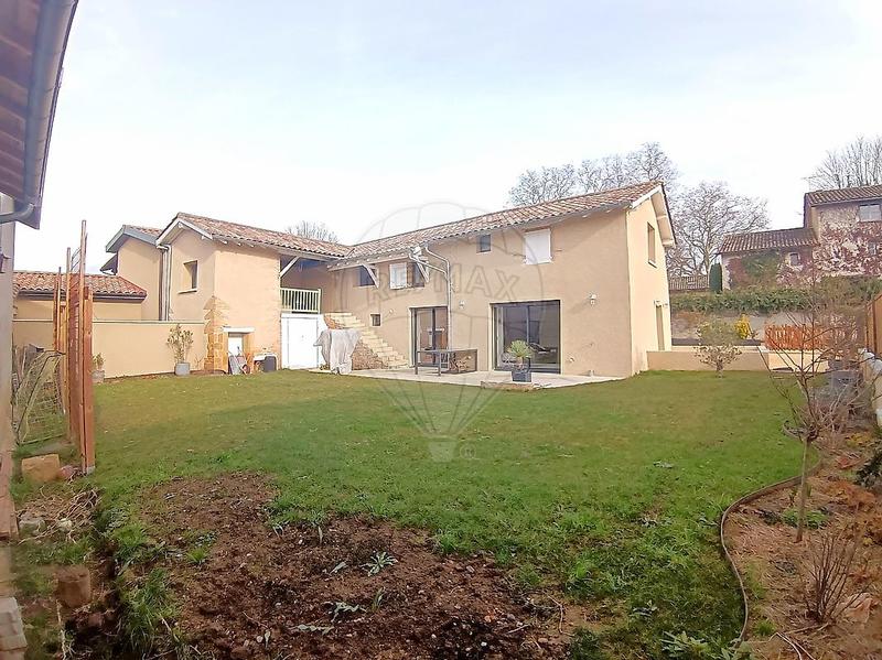 Maison - 115 m² - 5 pièces