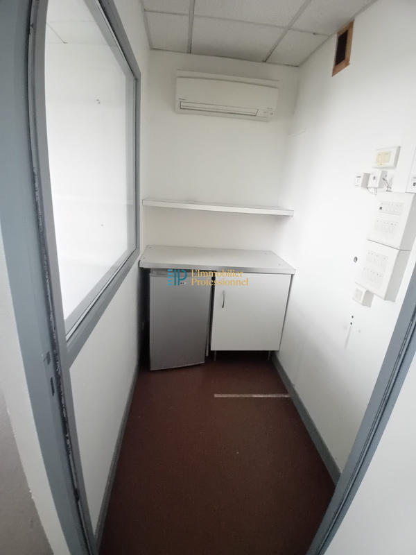 Bureau - 260 m² - 15 pièces