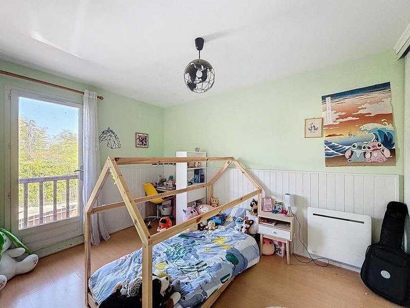 Villa - 180 m² - 6 pièces