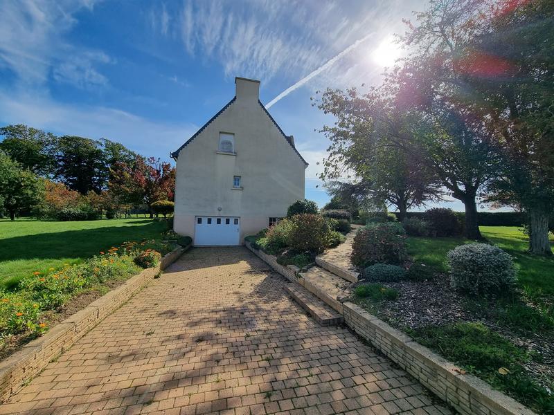 Maison - 144 m² - 6 pièces