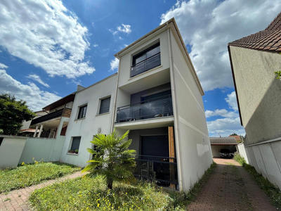 Appartement - 74 m² - 3 pièces