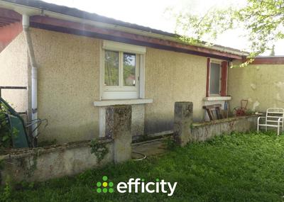 Maison - 93 m² - 4 pièces