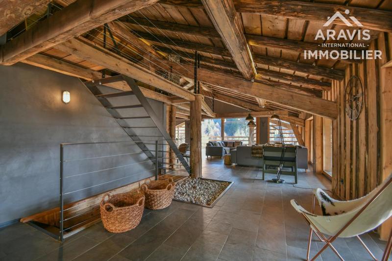 Châlet - 340 m² - 10 pièces