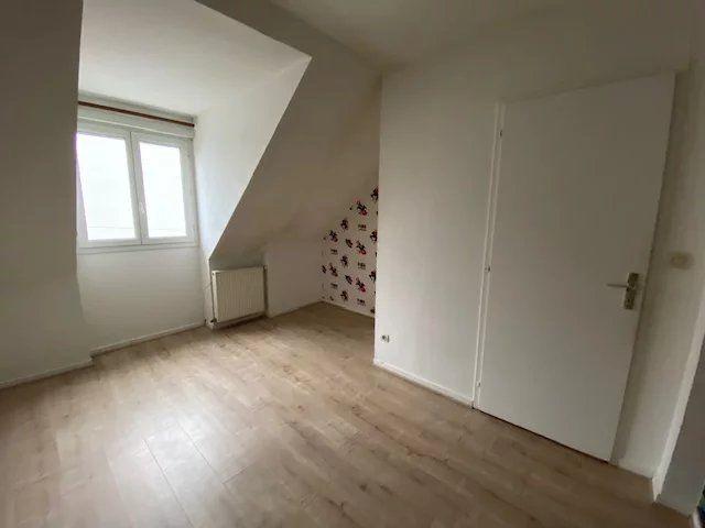 Maison - 72 m² - 5 pièces