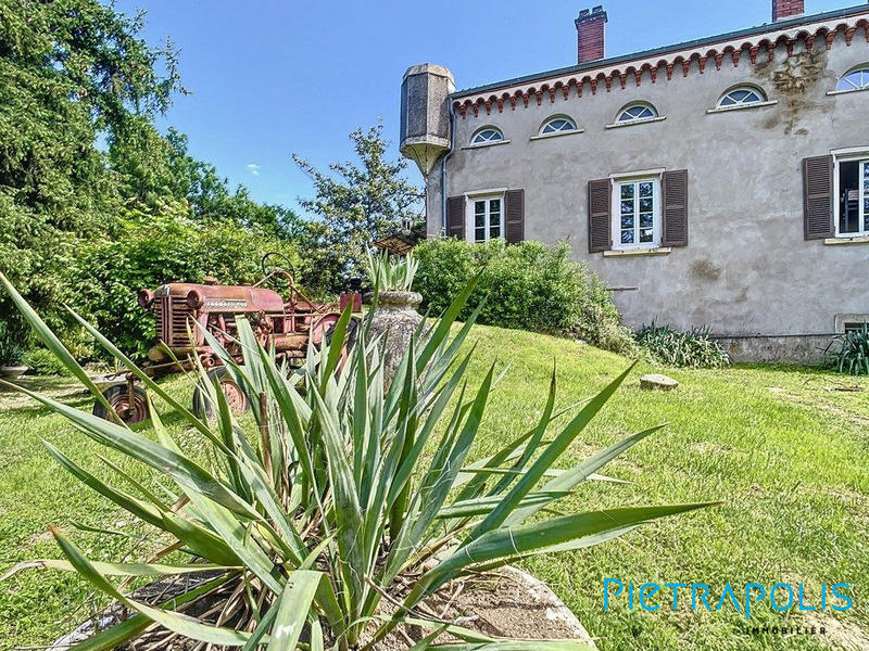 Maison ancienne - 167 m² - 6 pièces