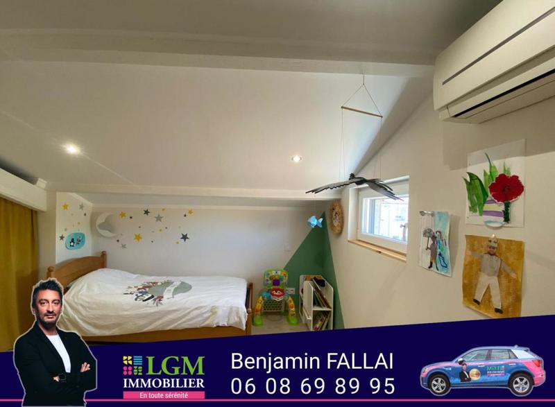 Maison - 110 m² - 5 pièces