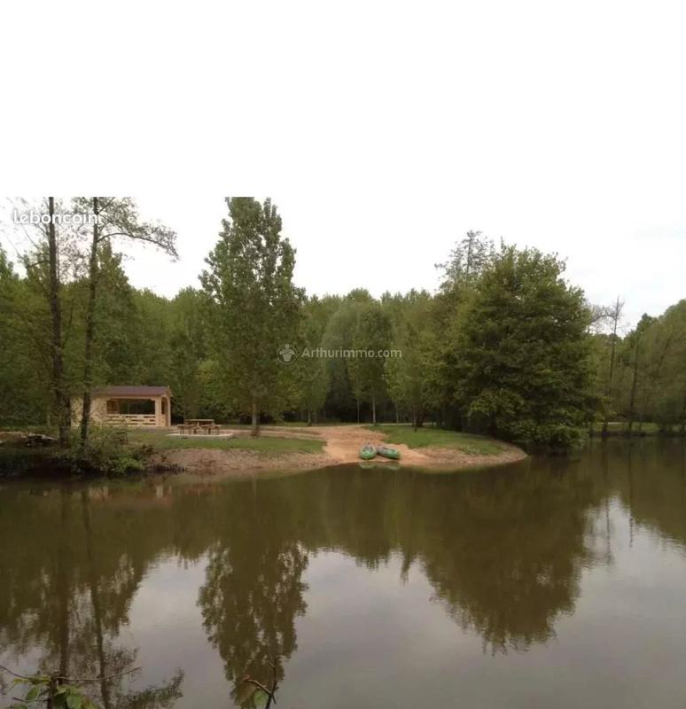 Terrain - 16 275 m²