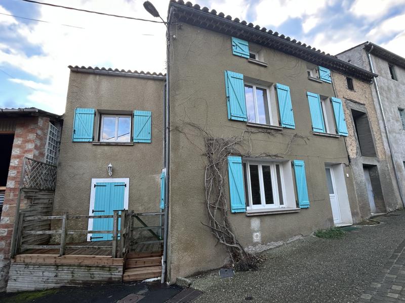 Maison - 90 m² - 6 pièces