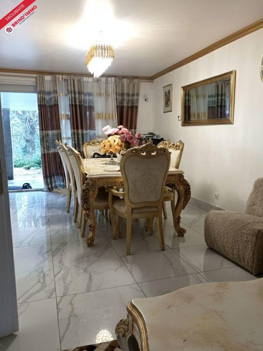 Maison de ville - 119 m² - 6 pièces