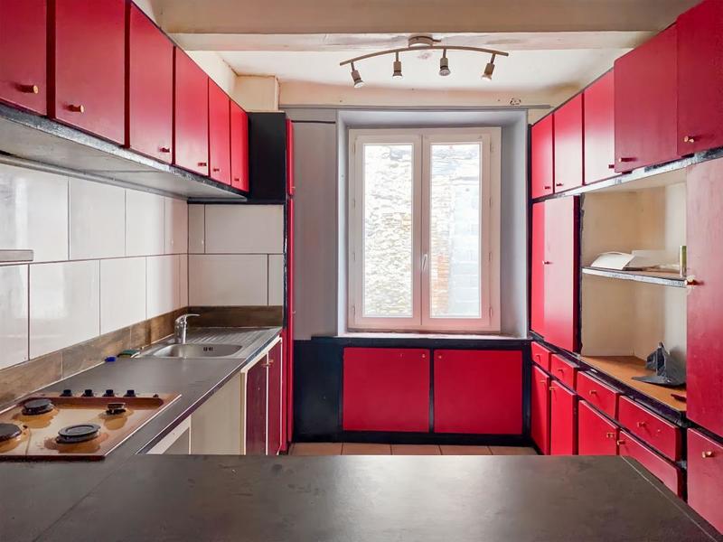 Maison de village - 100 m² - 4 pièces